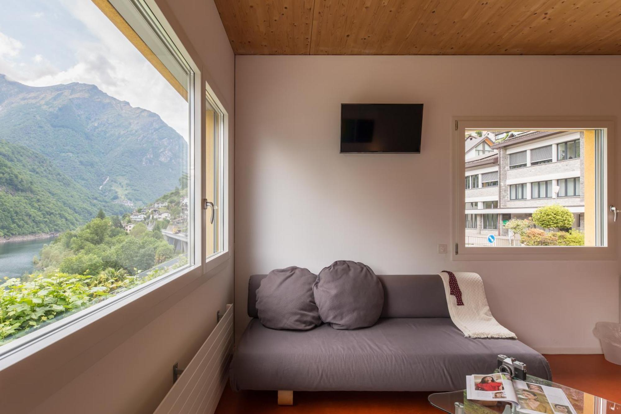 Hotel Pizzo Vogorno Exterior photo