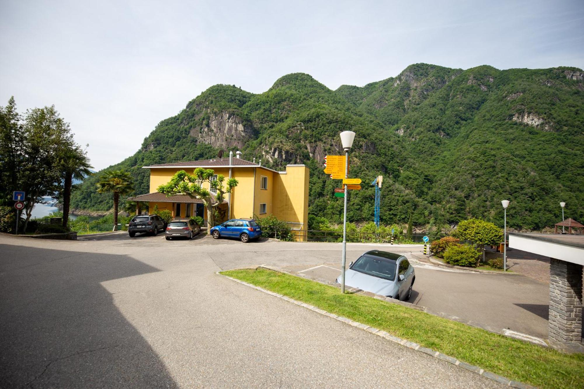 Hotel Pizzo Vogorno Exterior photo