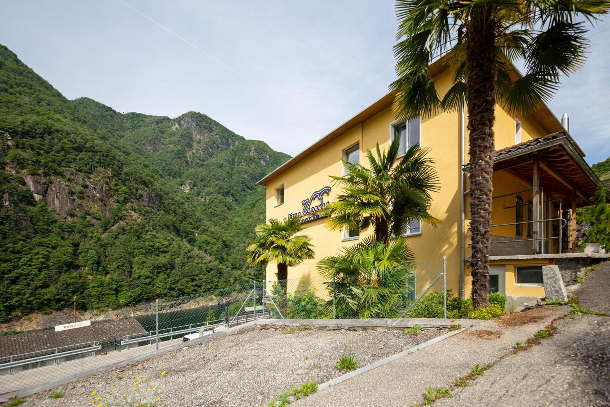 Hotel Pizzo Vogorno Exterior photo